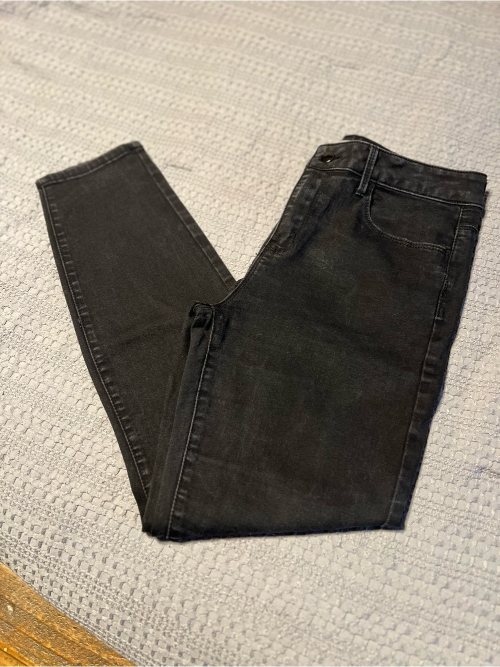 Forever 21 High-Rise Black Skinny Jeans - Size 28